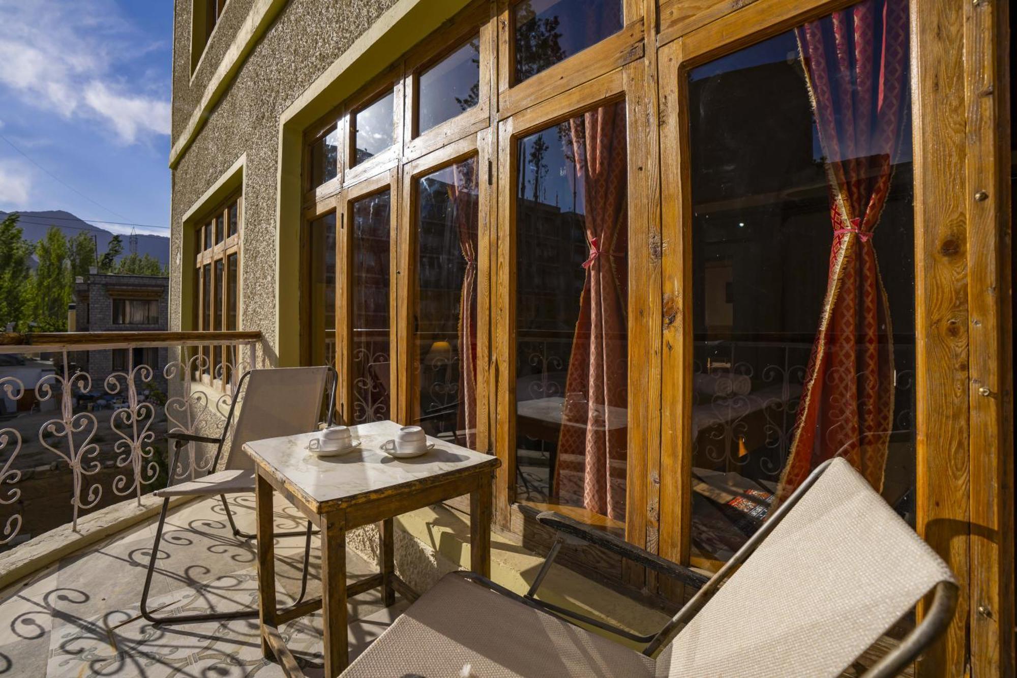 Rainbow Holiday Home Leh Exterior foto