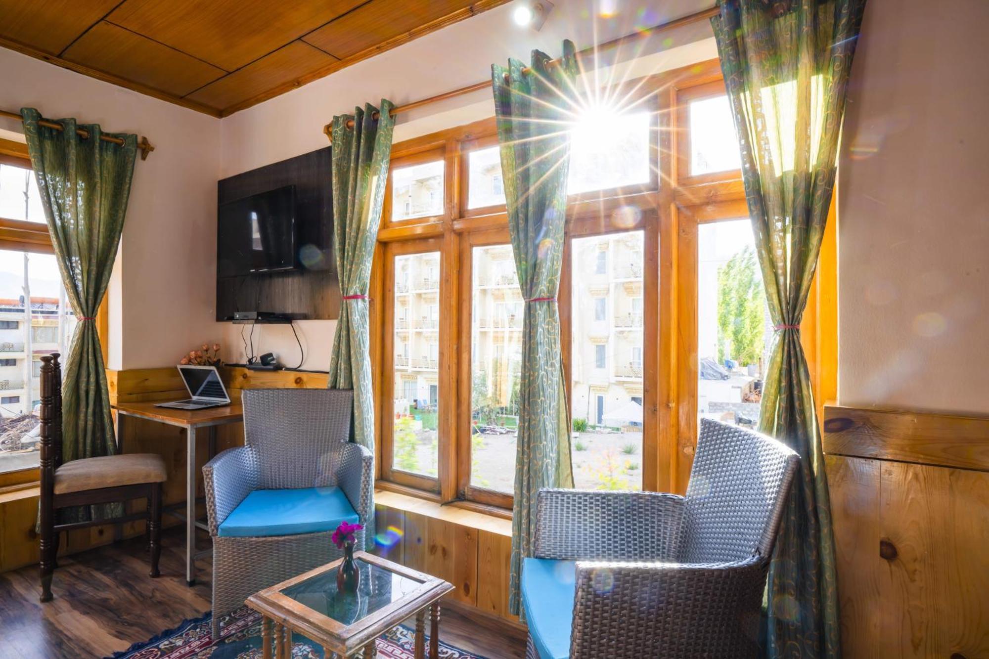 Rainbow Holiday Home Leh Exterior foto